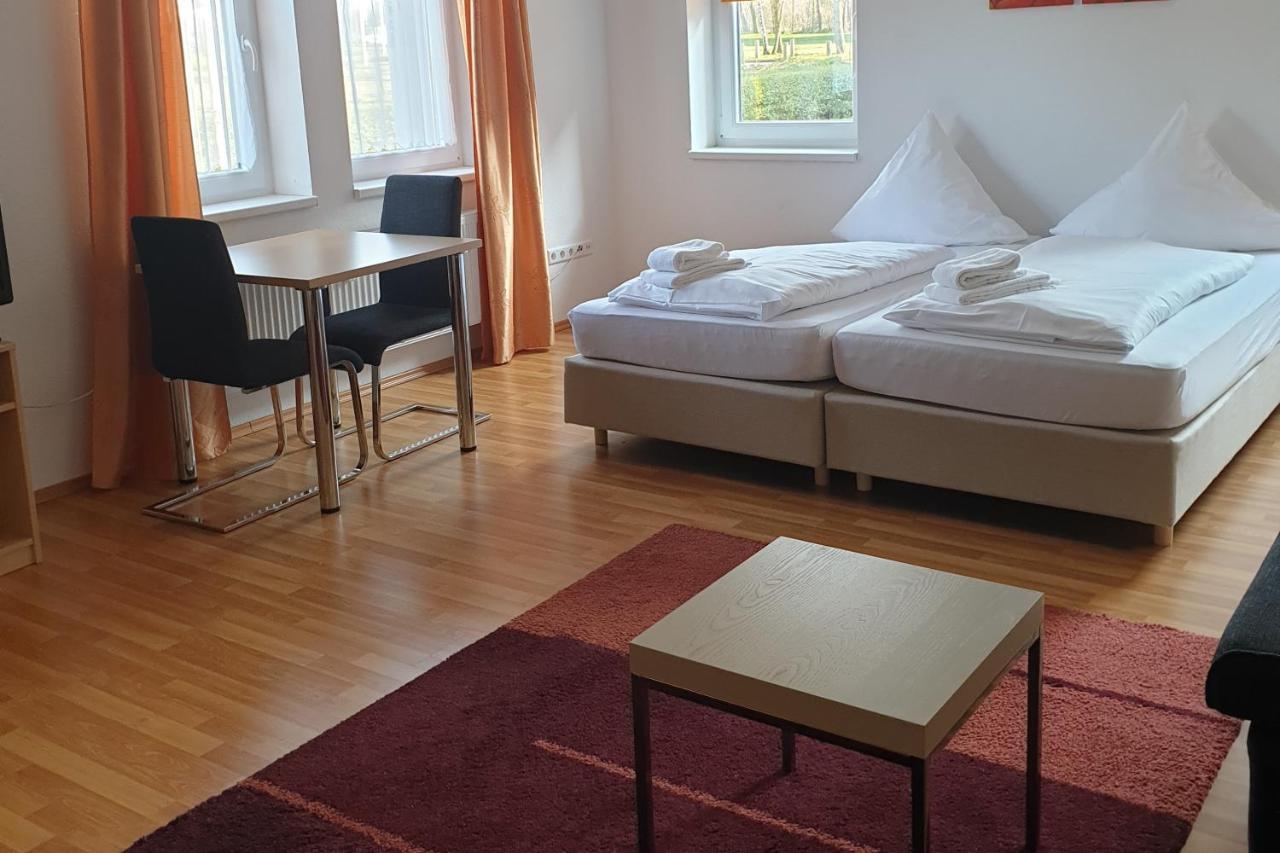 Bernsteinsee Ferienwohnungen und Apartments Sassenburg Exterior foto