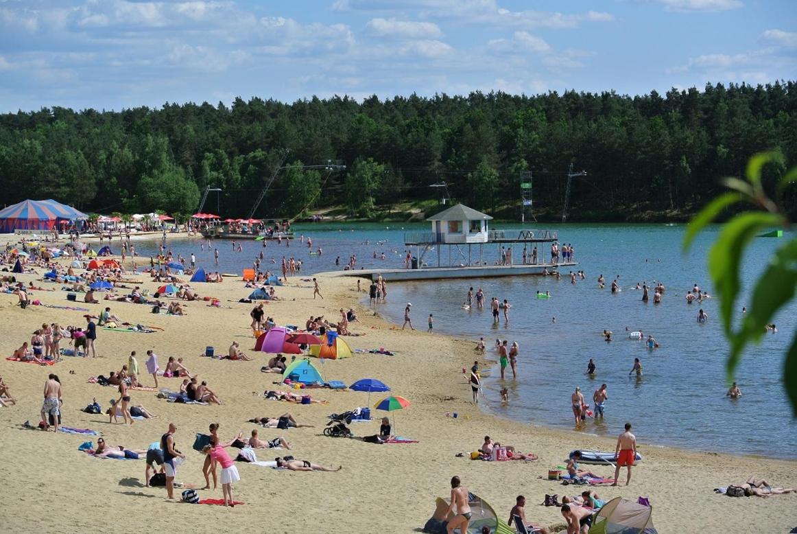 Bernsteinsee Ferienwohnungen und Apartments Sassenburg Exterior foto